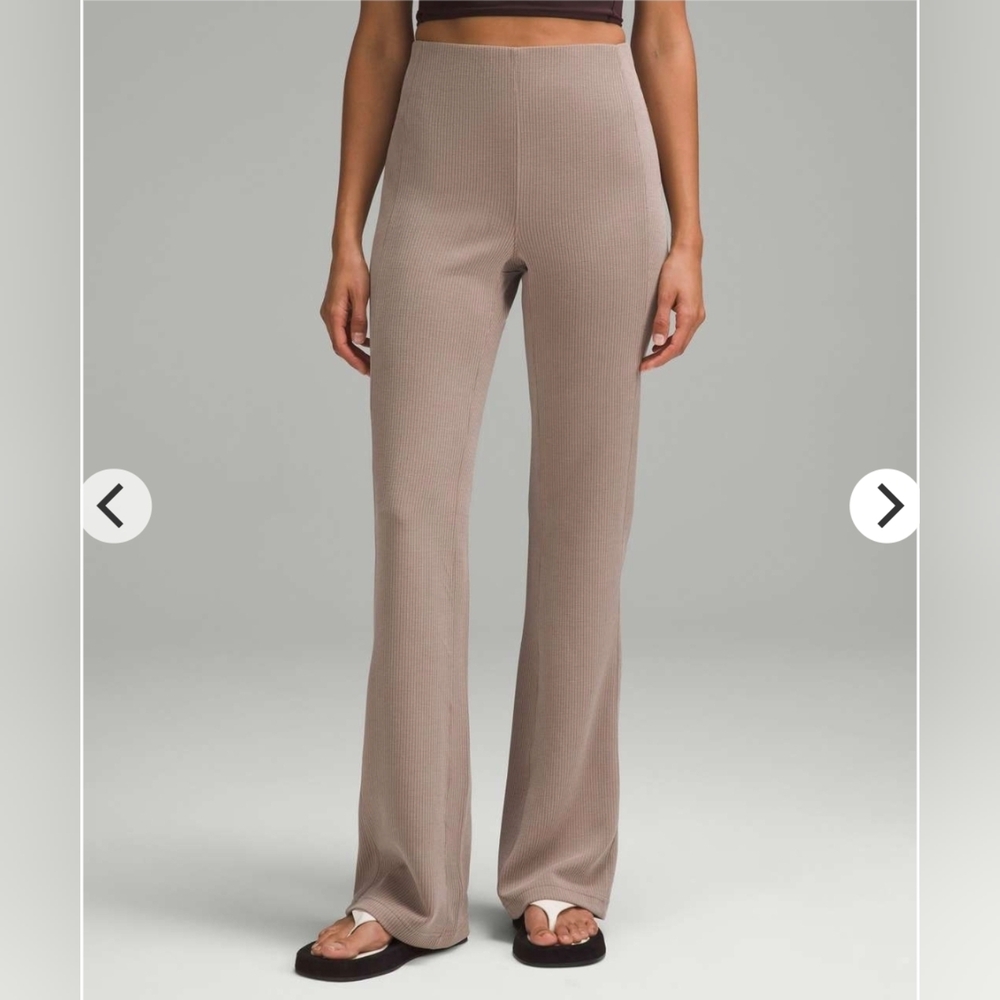 Lululemon Ribbed Softstrem Flared Pant Regular Taupetastic